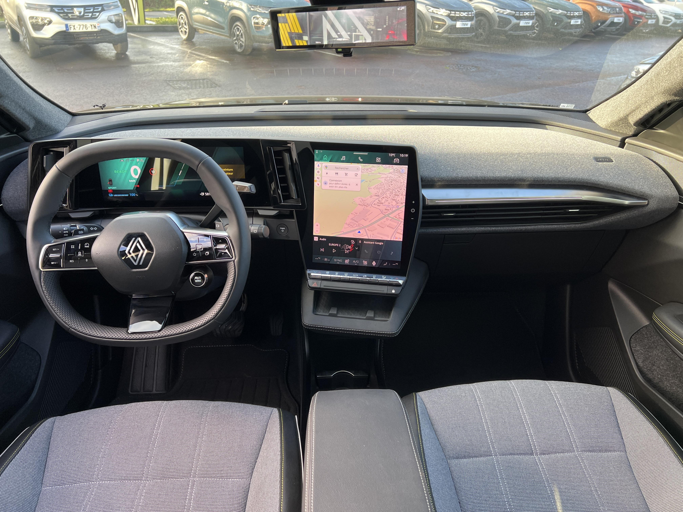Vente en ligne Renault Scenic E-Tech  220 ch grande autonomie au prix de 42 590 €