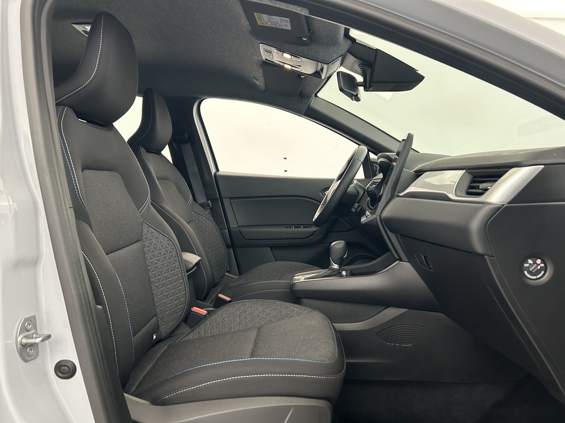 Vente en ligne Renault Captur  E-Tech full hybrid 145 ch au prix de 25 990 €