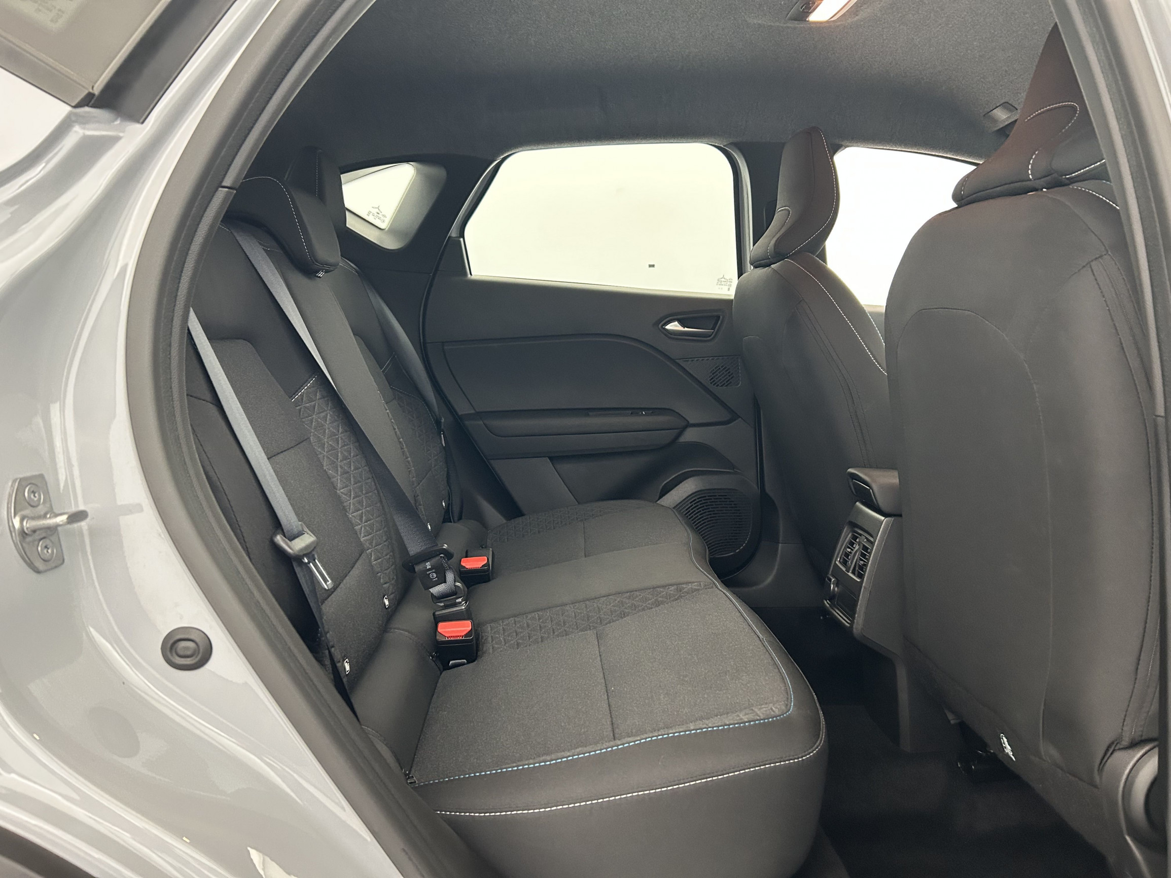 Vente en ligne Renault Captur  E-Tech full hybrid 145 ch au prix de 25 990 €