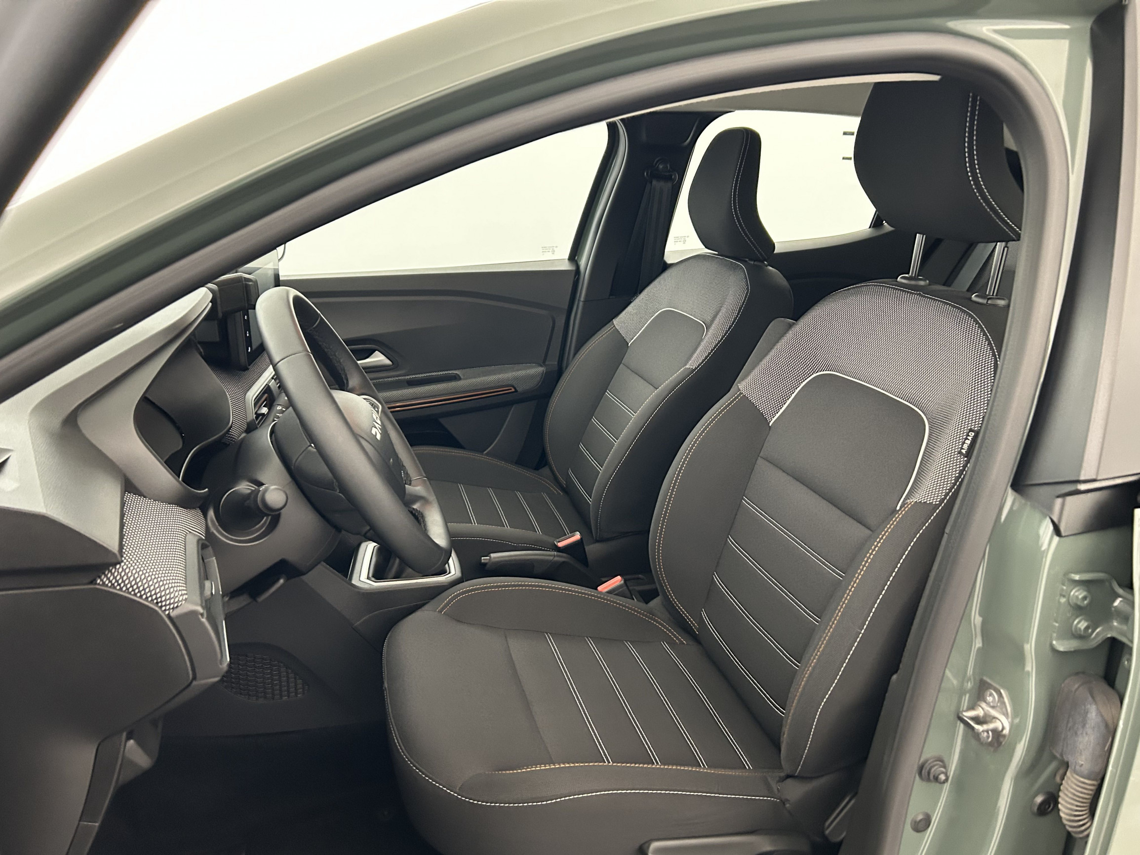 Vente en ligne Dacia Sandero 3 Sandero ECO-G 120 au prix de 14 990 €