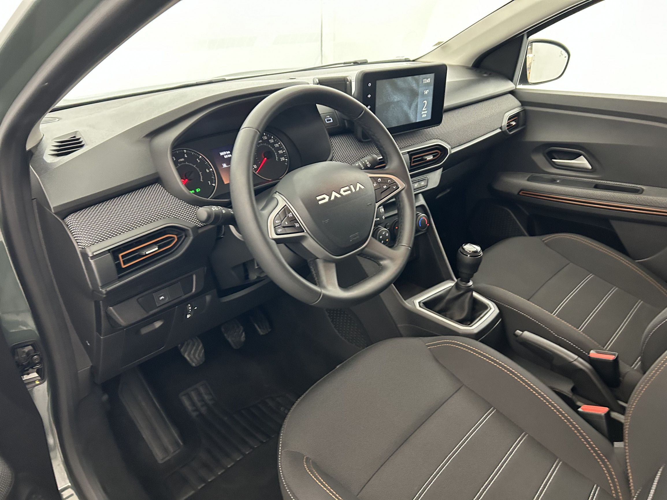 Vente en ligne Dacia Sandero 3 Sandero ECO-G 120 au prix de 14 990 €