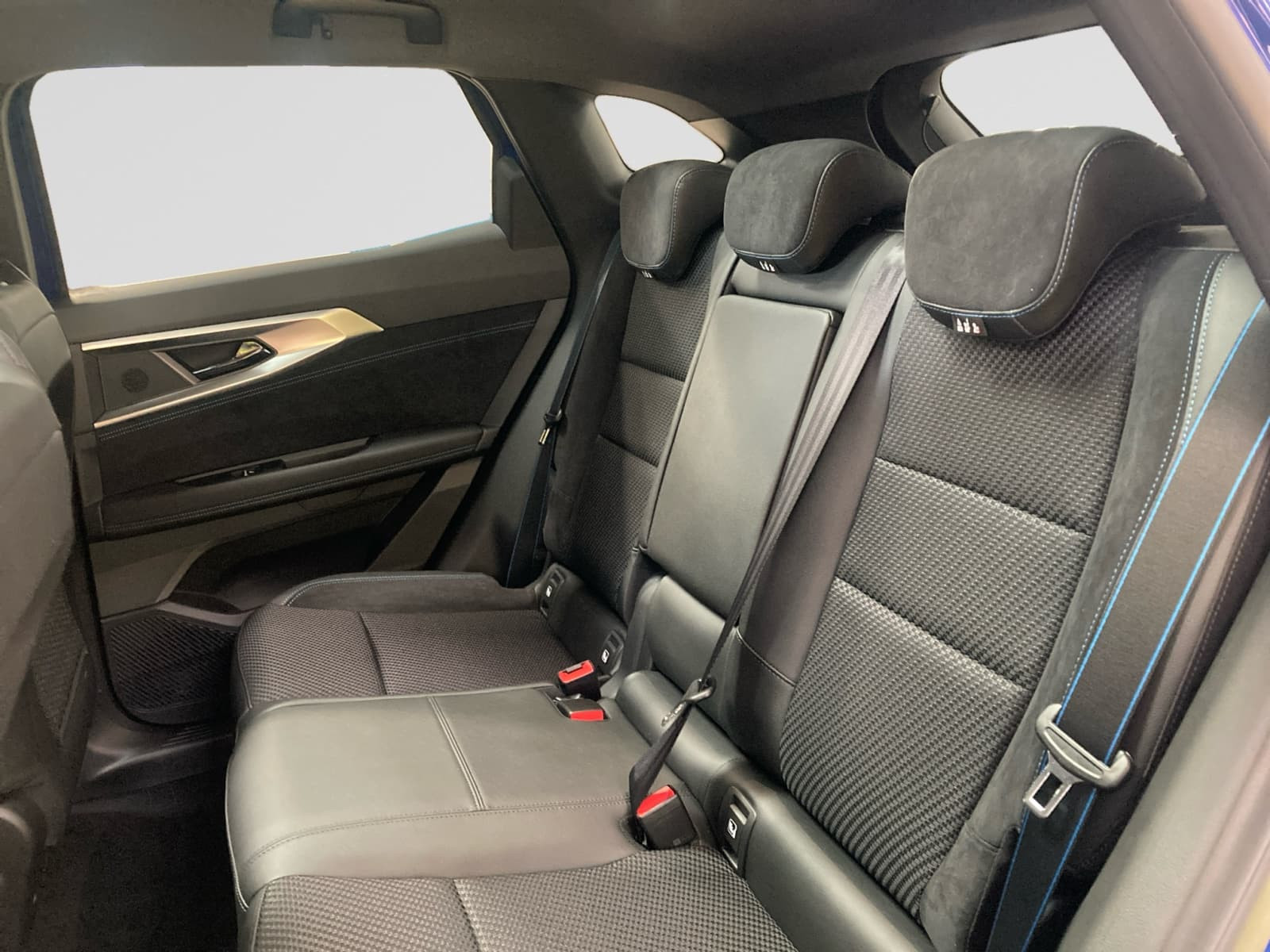 Vente en ligne Renault Austral  E-Tech full hybrid 200 GSR2 au prix de 36 500 €