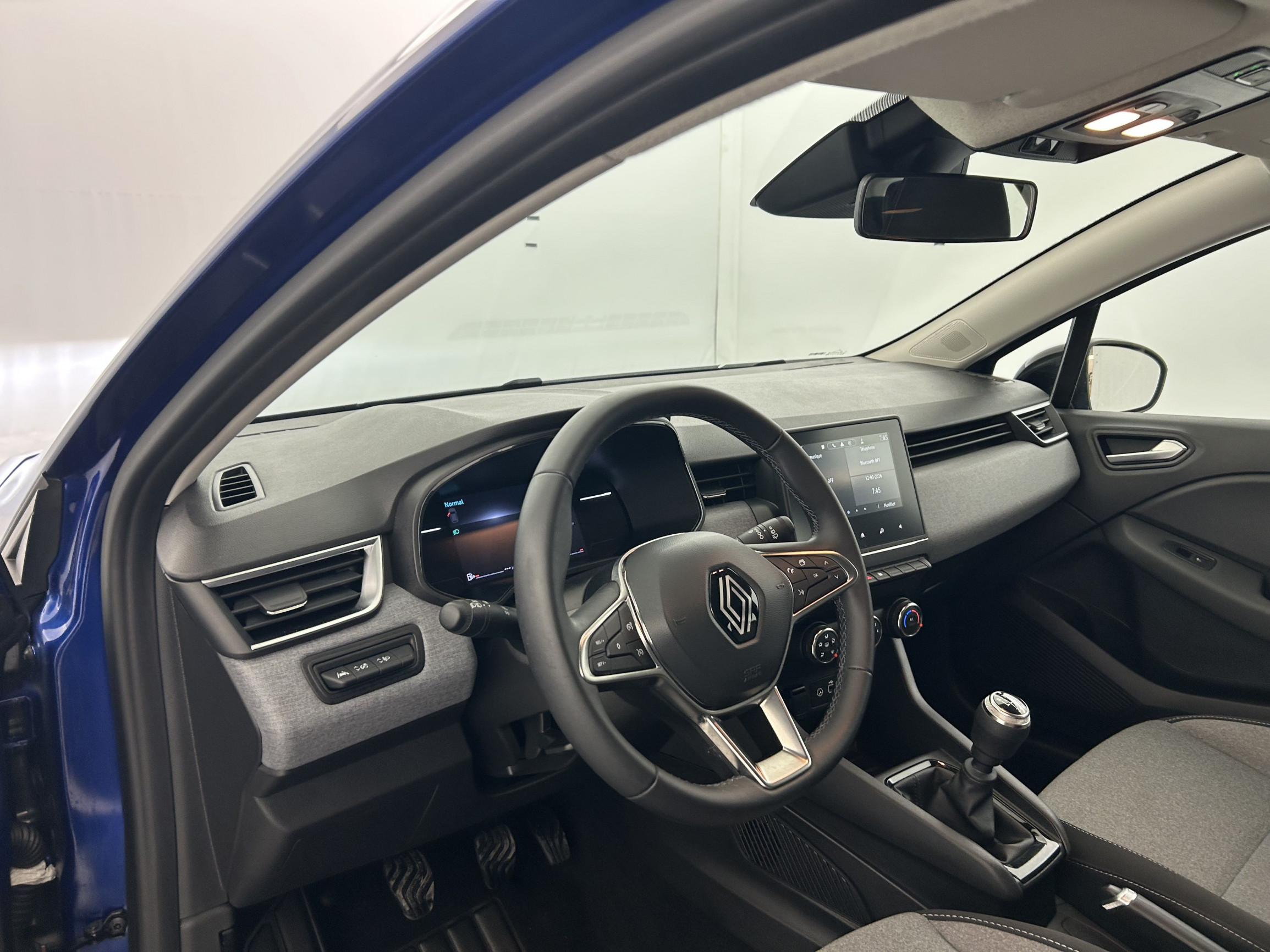 Vente en ligne Renault Clio 5 Clio TCe 90 ch GSR2 au prix de 16 490 €