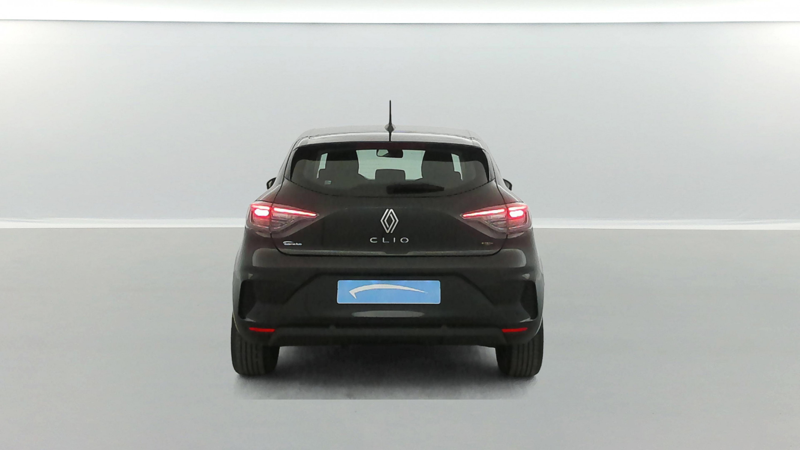 Vente en ligne Renault Clio 5 Clio E-Tech full hybrid 145 ch GSR2 au prix de 20 990 €