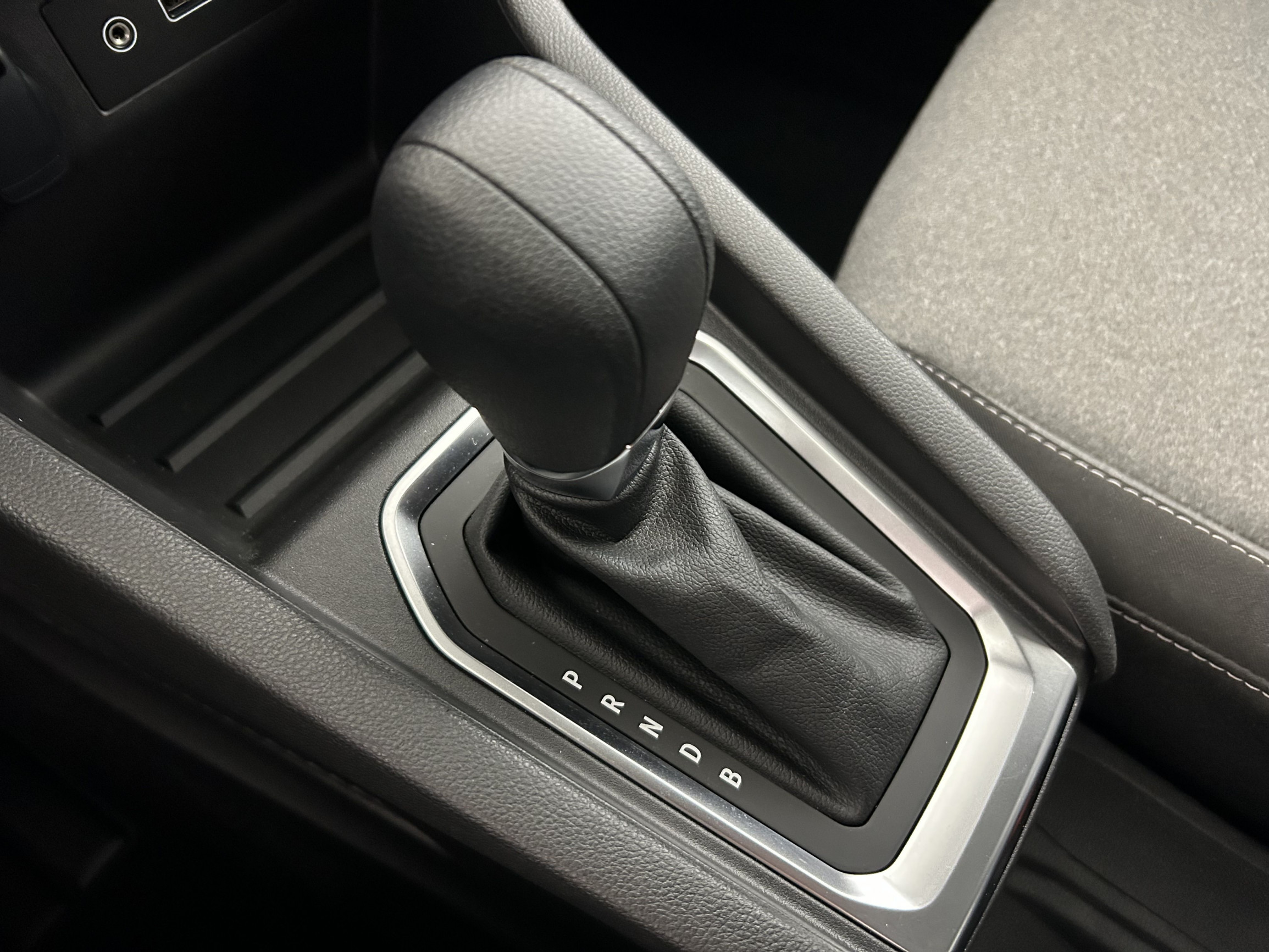 Vente en ligne Renault Clio 5 Clio E-Tech full hybrid 145 au prix de 17 990 €