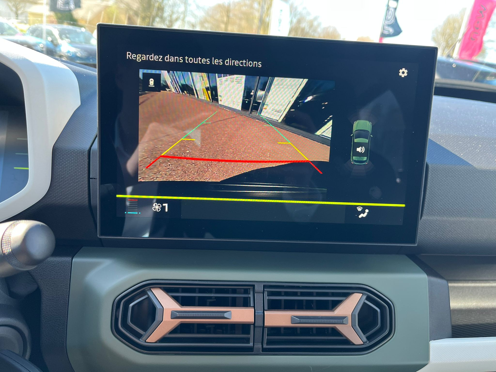 Vente en ligne Dacia Spring  electric 100 au prix de 19 700 €