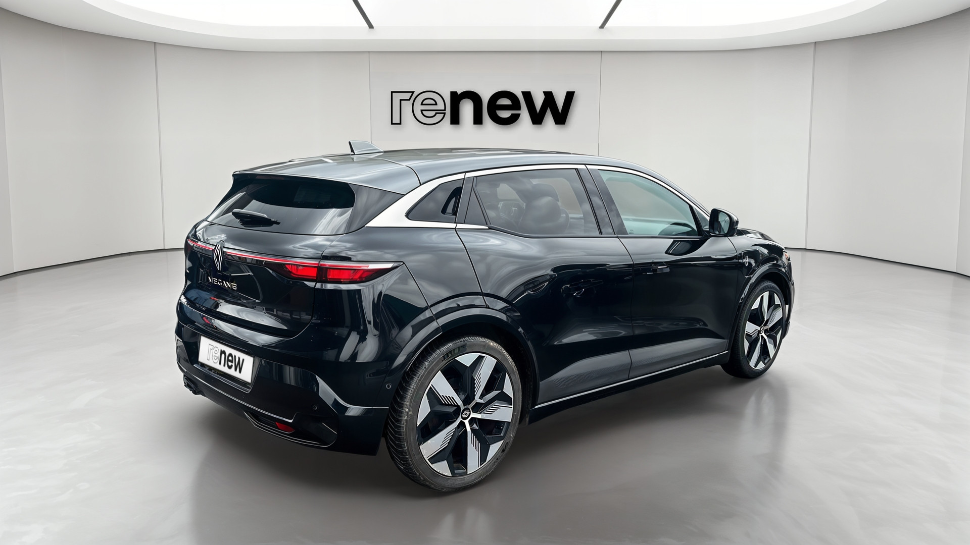 Vente en ligne Renault Megane E-Tech  EV60 220 ch super charge au prix de 22 990 €