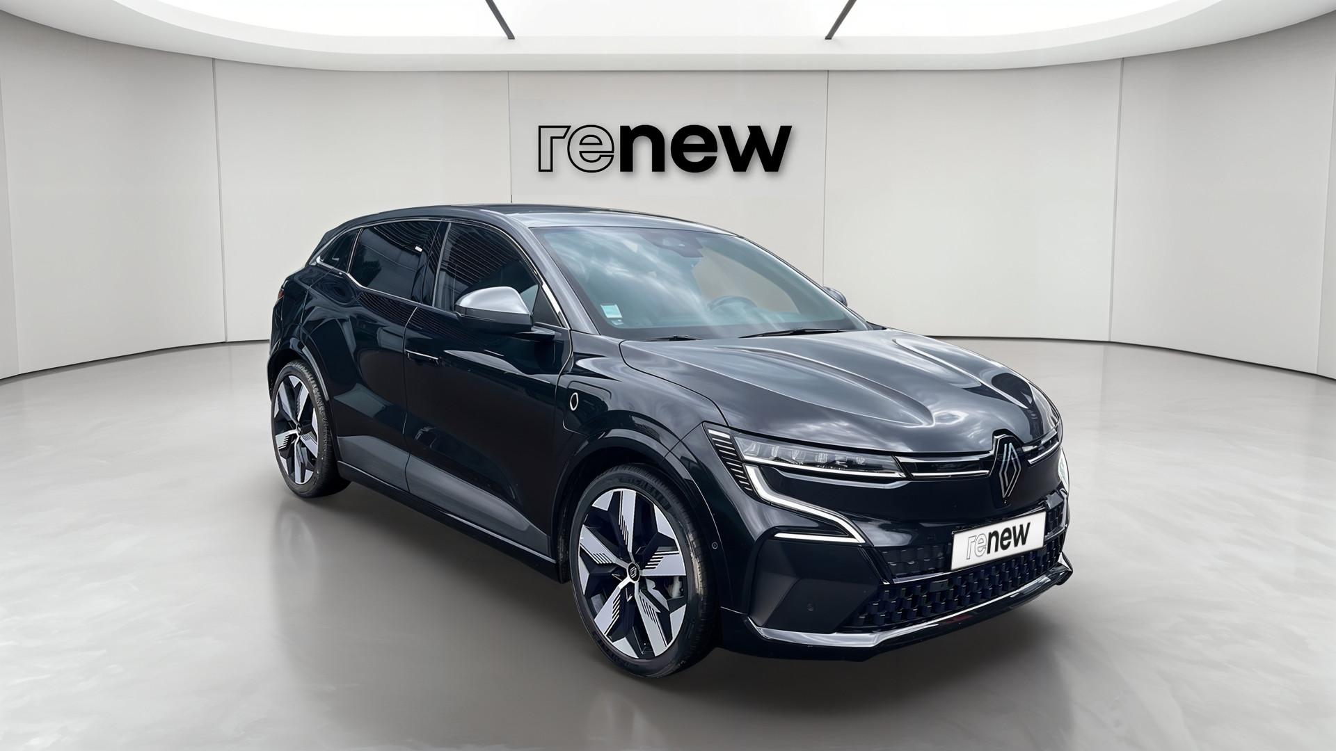 Vente en ligne Renault Megane E-Tech  EV60 220 ch super charge au prix de 22 990 €