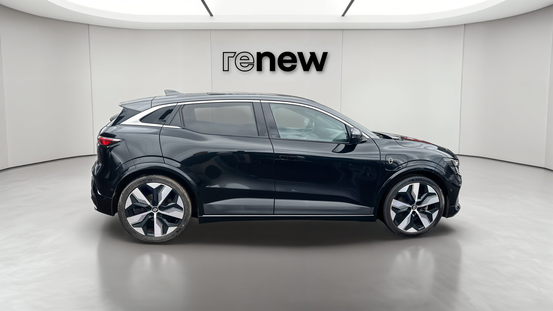 Vente en ligne Renault Megane E-Tech  EV60 220 ch super charge au prix de 22 990 €
