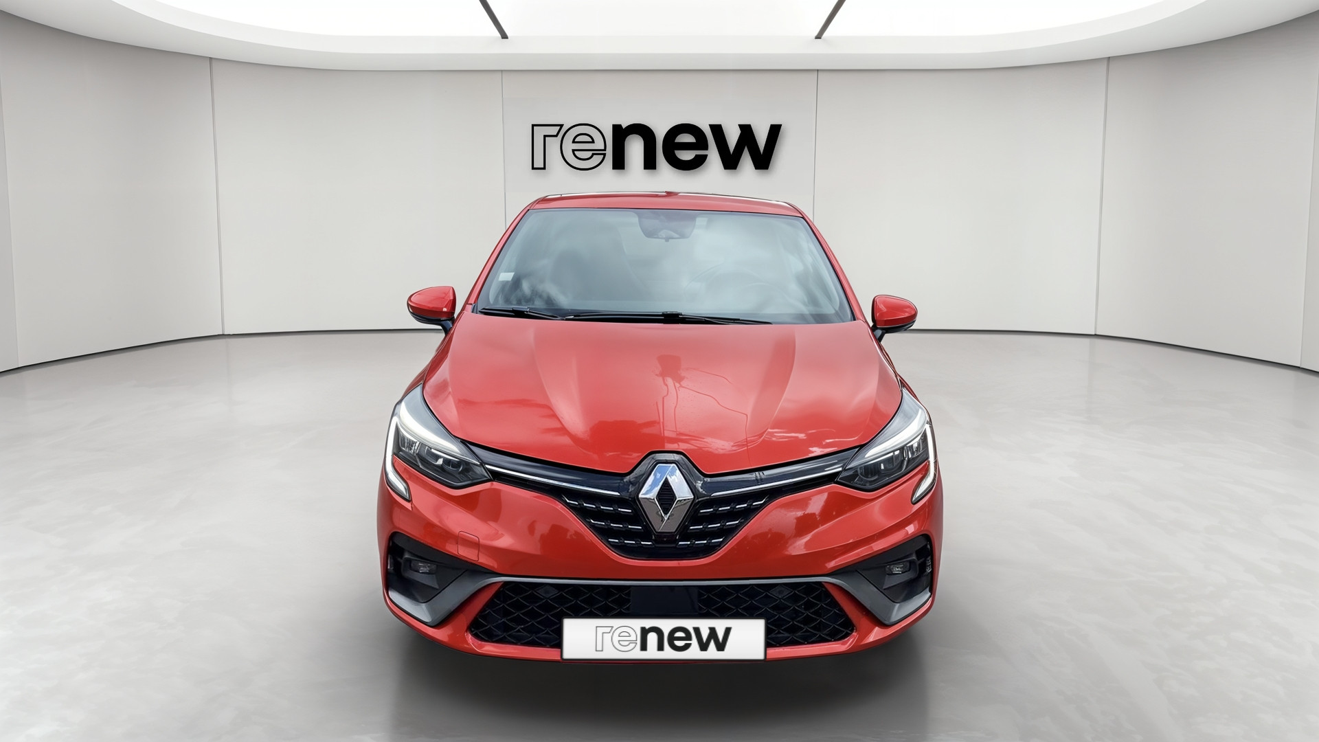 Vente en ligne Renault Clio 5 Clio E-Tech 140 au prix de 14 990 €