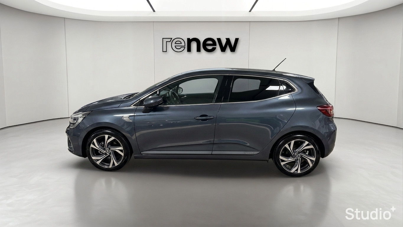 Vente en ligne Renault Clio 5 Clio E-Tech 140 au prix de 15 990 €