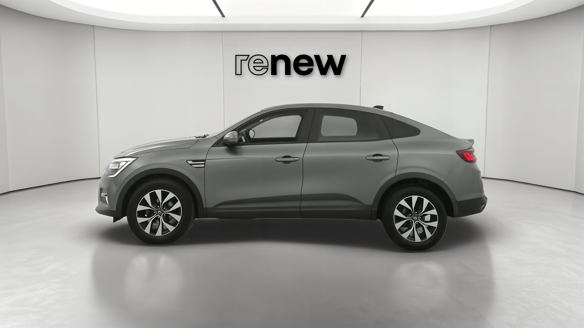 Vente en ligne Renault Arkana  mild hybrid 140 EDC FAP - 22 au prix de 20 490 €