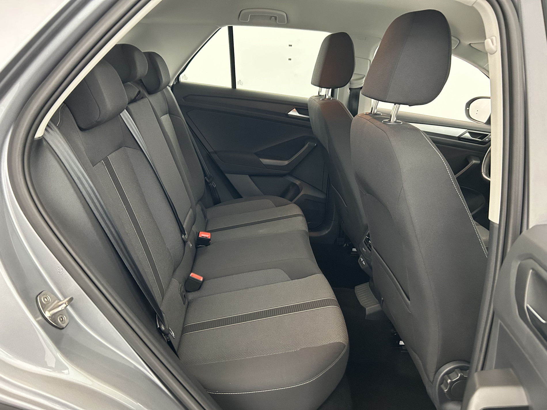 Vente en ligne Volkswagen T-Roc  1.0 TSI 110 Start/Stop BVM6 au prix de 20 990 €