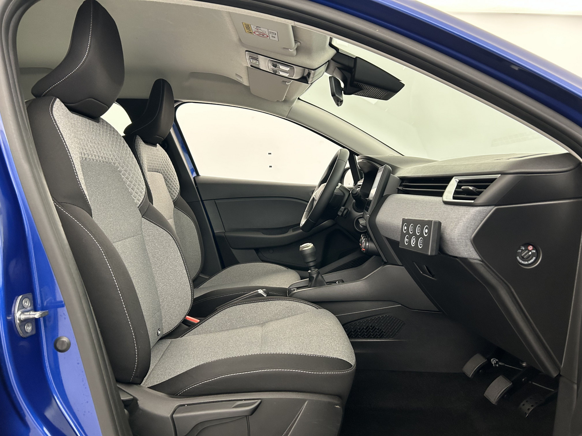 Vente en ligne Renault Clio 5 Clio Blue dCi 100 ch GSR2 au prix de 16 390 €