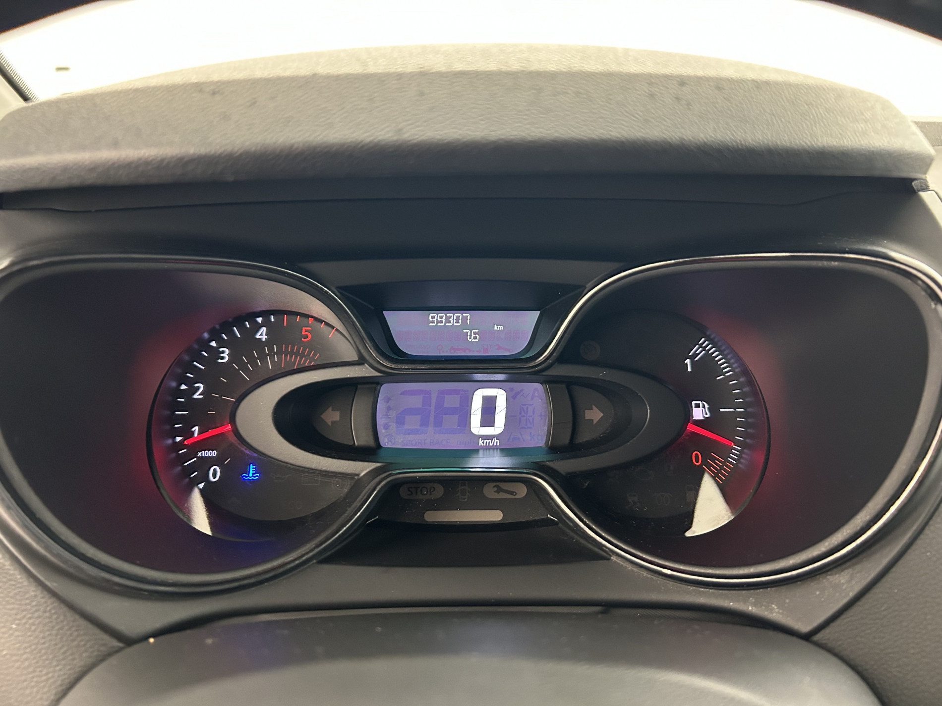 Vente en ligne Renault Captur  dCi 90 au prix de 12 290 €
