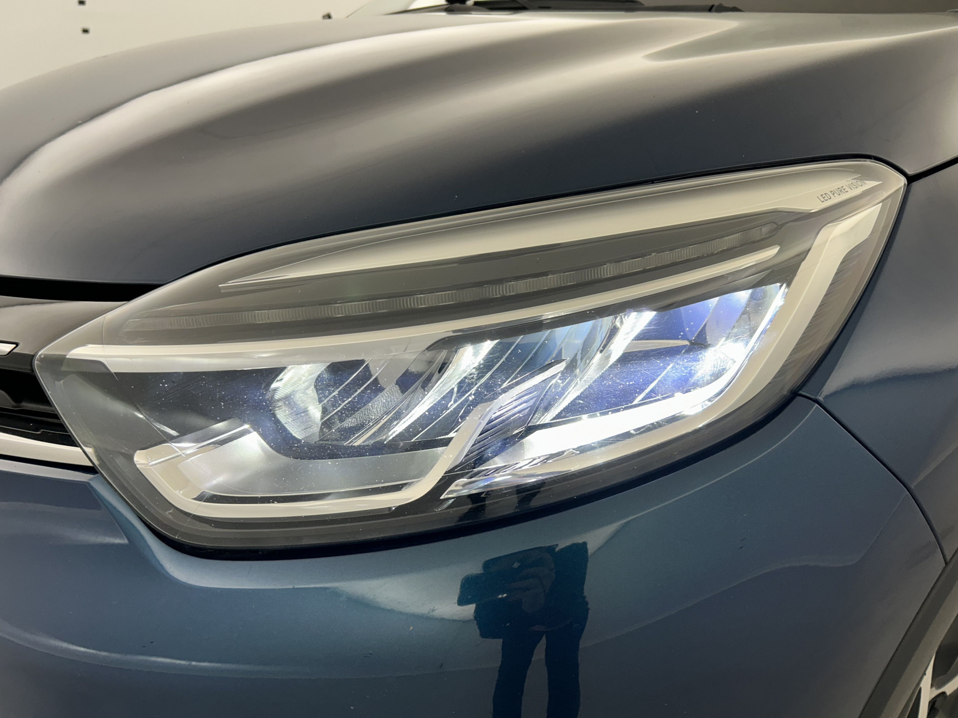Vente en ligne Renault Captur  dCi 90 au prix de 12 290 €