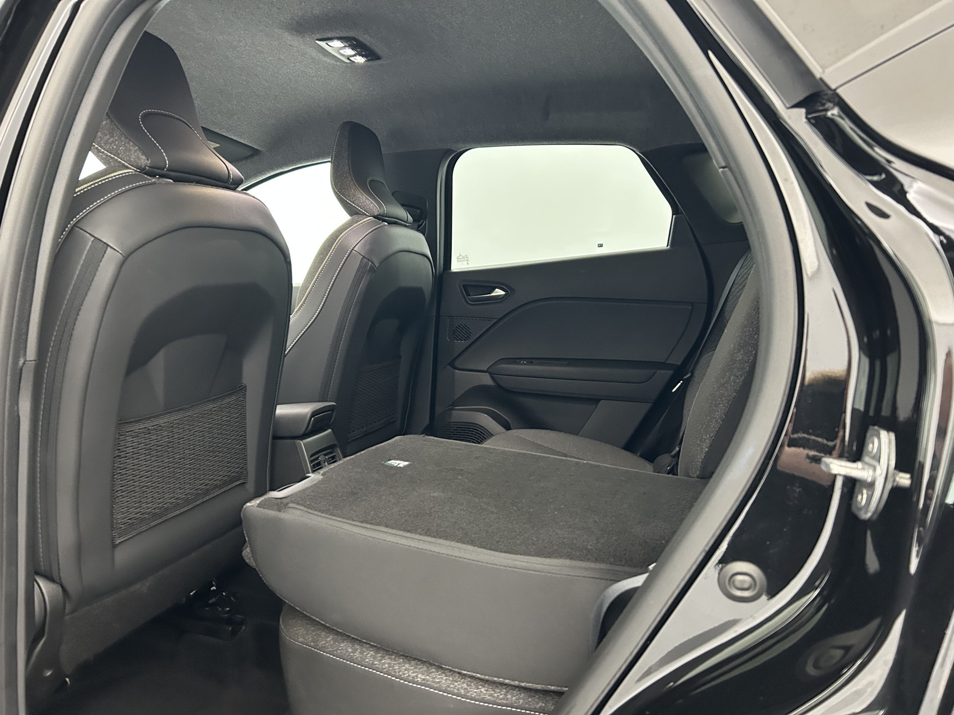 Vente en ligne Renault Captur  E-Tech full hybrid 145 ch au prix de 25 990 €