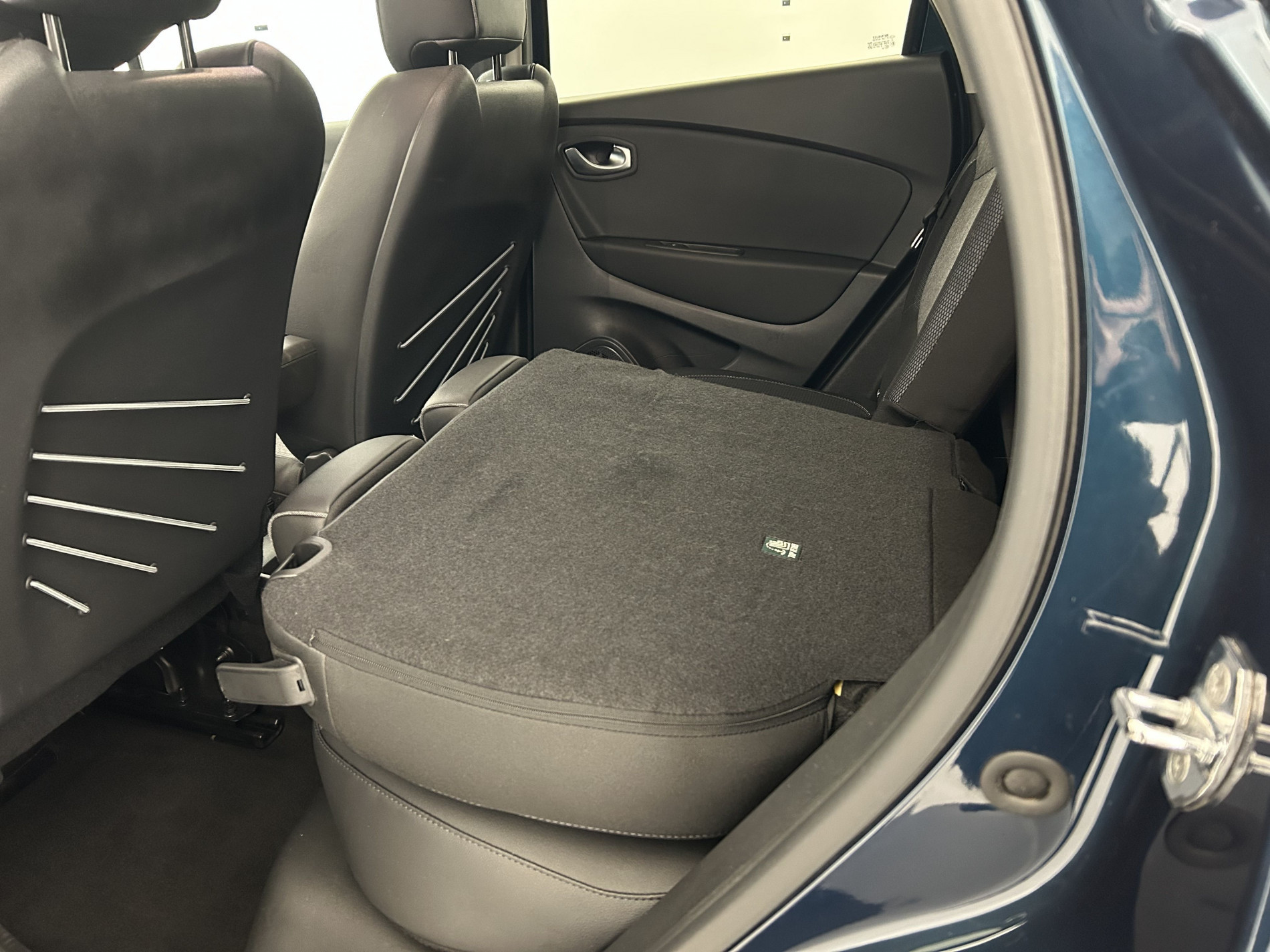 Vente en ligne Renault Captur  dCi 90 au prix de 12 290 €