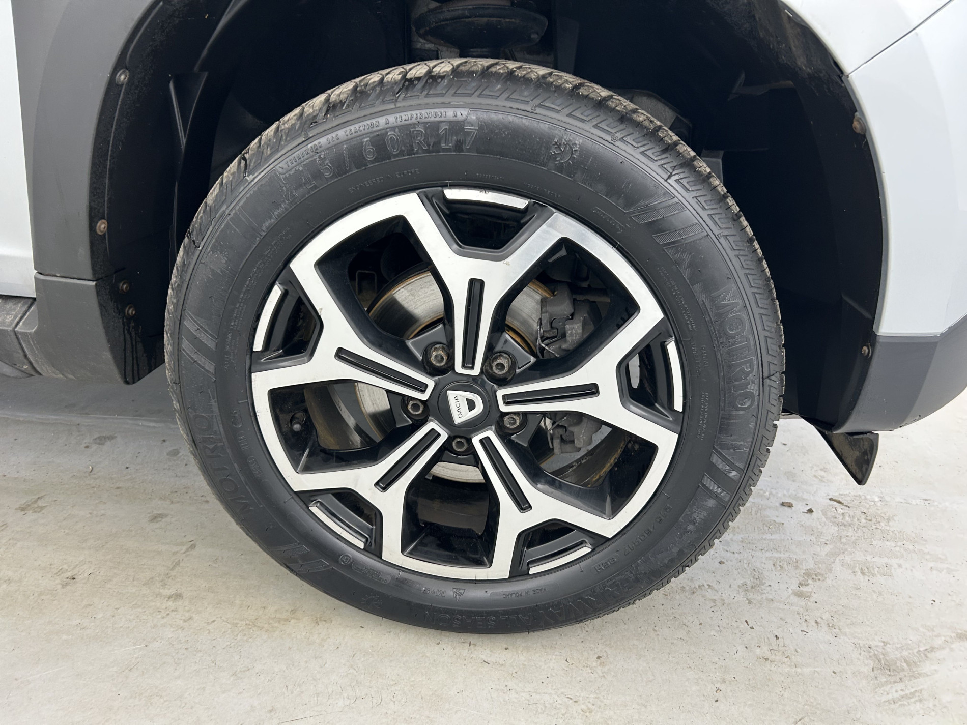 Vente en ligne Dacia Duster  Blue dCi 115 4x2 au prix de 14 590 €