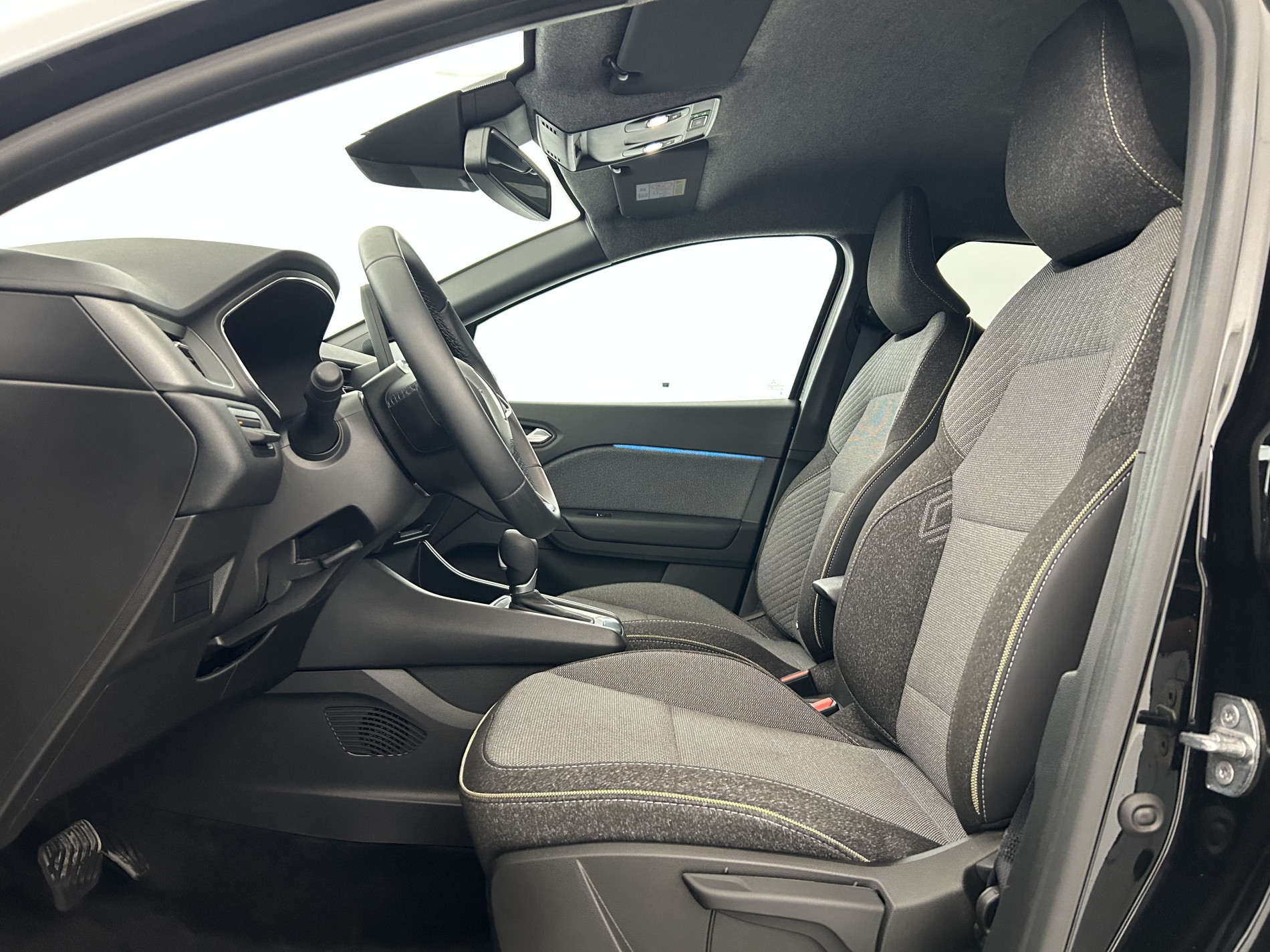 Vente en ligne Renault Captur  E-Tech full hybrid 145 ch au prix de 25 990 €