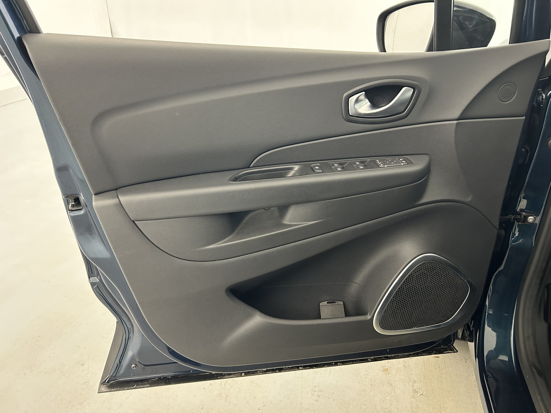 Vente en ligne Renault Captur  dCi 90 au prix de 12 290 €