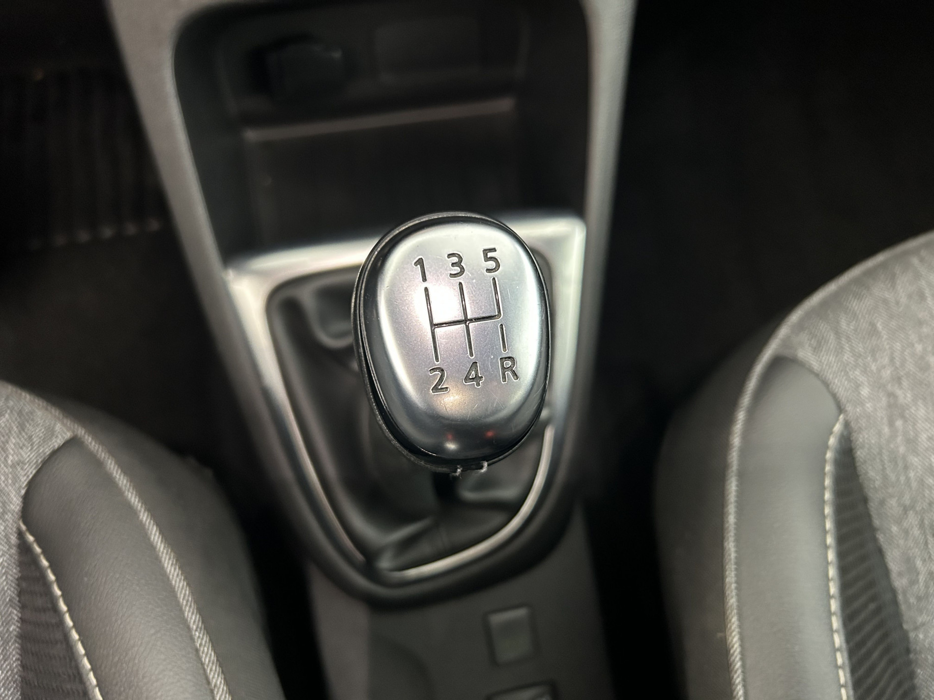 Vente en ligne Renault Captur  dCi 90 au prix de 12 290 €