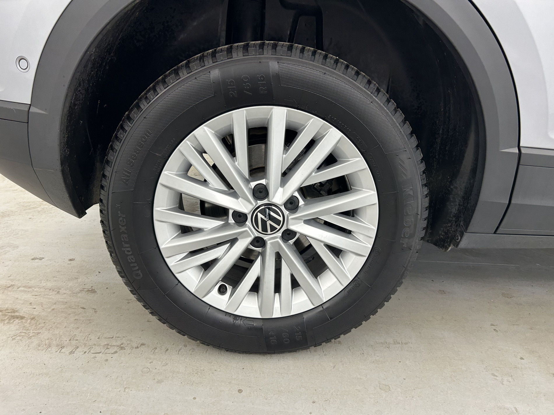 Vente en ligne Volkswagen T-Roc  1.0 TSI 110 Start/Stop BVM6 au prix de 20 990 €