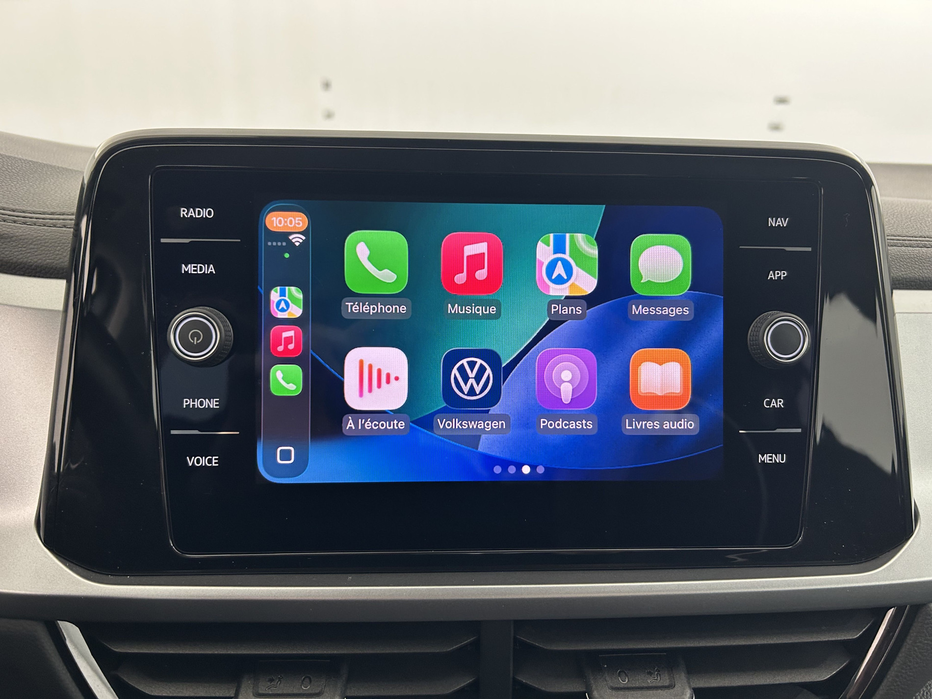 Vente en ligne Volkswagen T-Roc  1.0 TSI 110 Start/Stop BVM6 au prix de 20 990 €