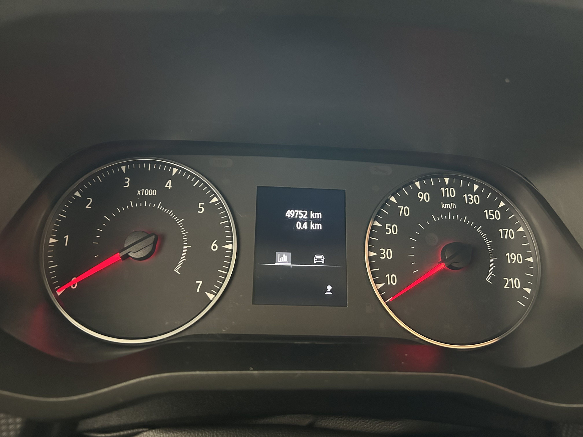 Vente en ligne Renault Trafic 3 Fourgon TRAFIC FGN L2H1 3000 KG BLUE DCI 130 au prix de 23 290 €
