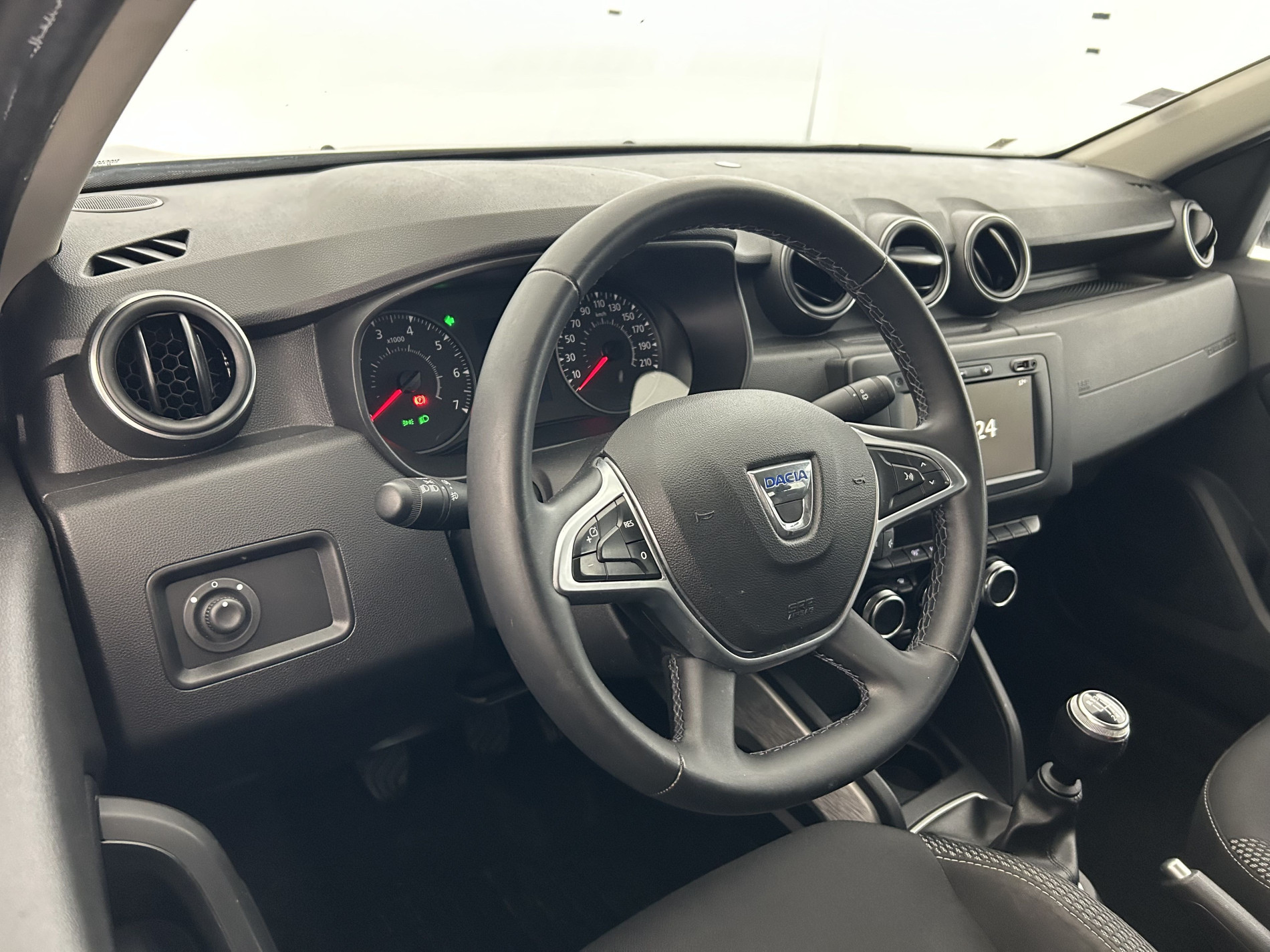 Vente en ligne Dacia Duster  Blue dCi 115 4x2 au prix de 14 590 €