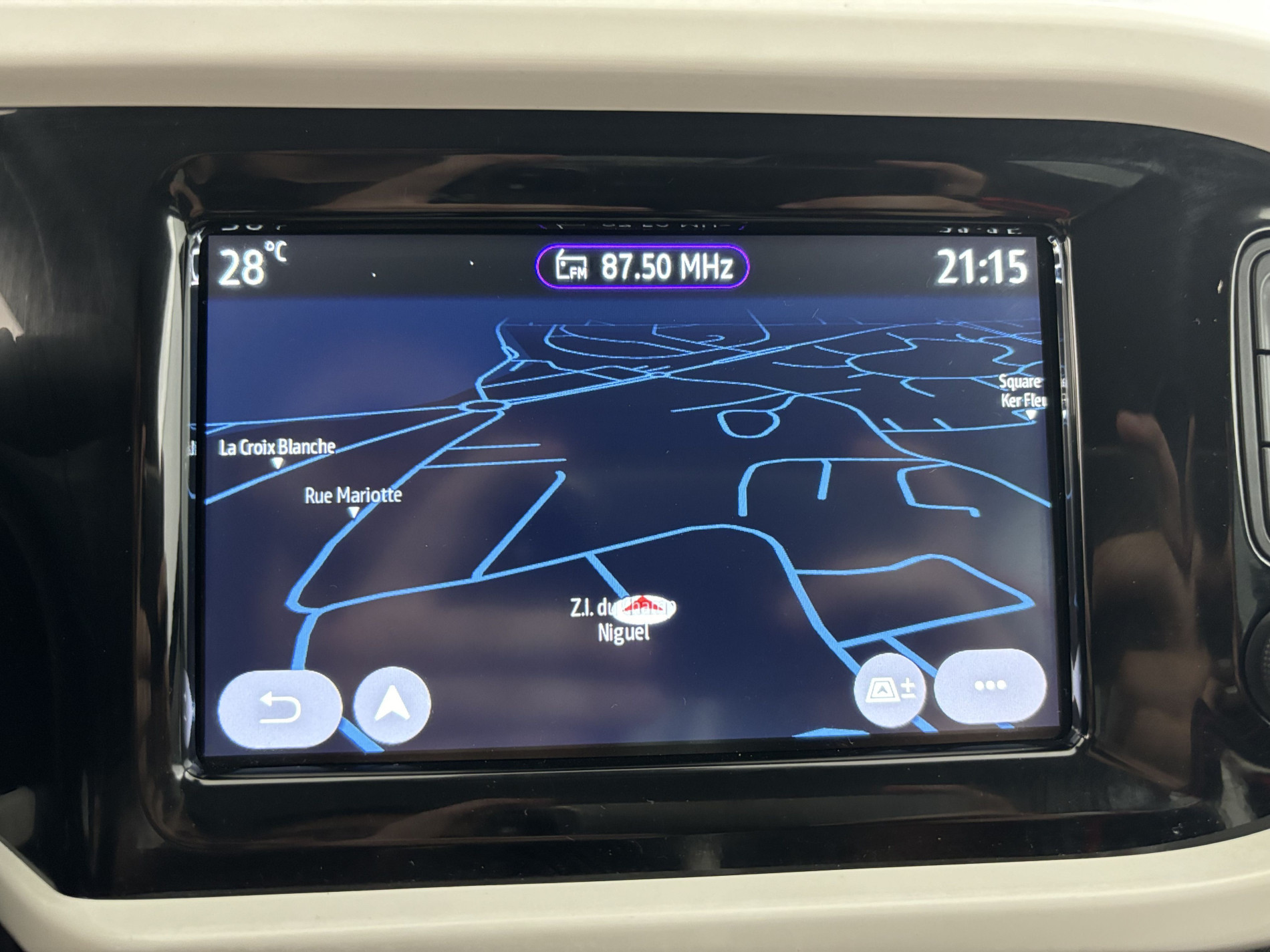 Vente en ligne Renault Twingo Electrique Twingo III E-Tech au prix de 10 990 €