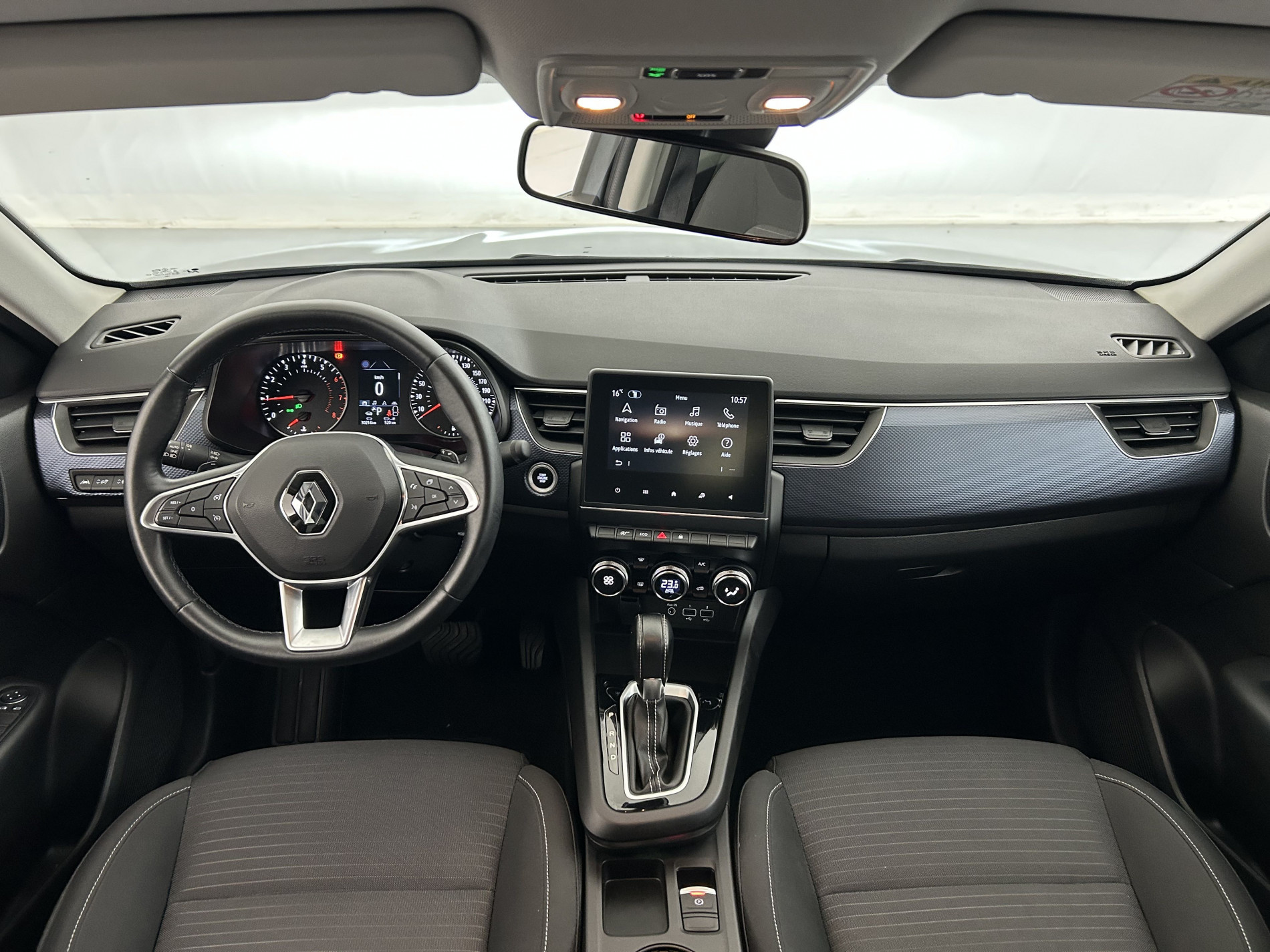 Vente en ligne Renault Arkana  mild hybrid 140 EDC FAP - 22 au prix de 20 990 €