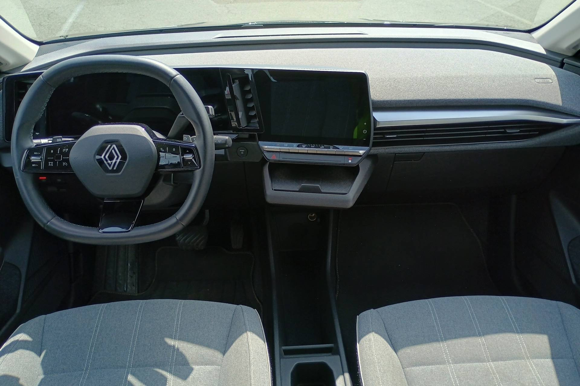 Vente en ligne Renault Megane E-Tech  EV60 220 ch super charge au prix de 20 990 €