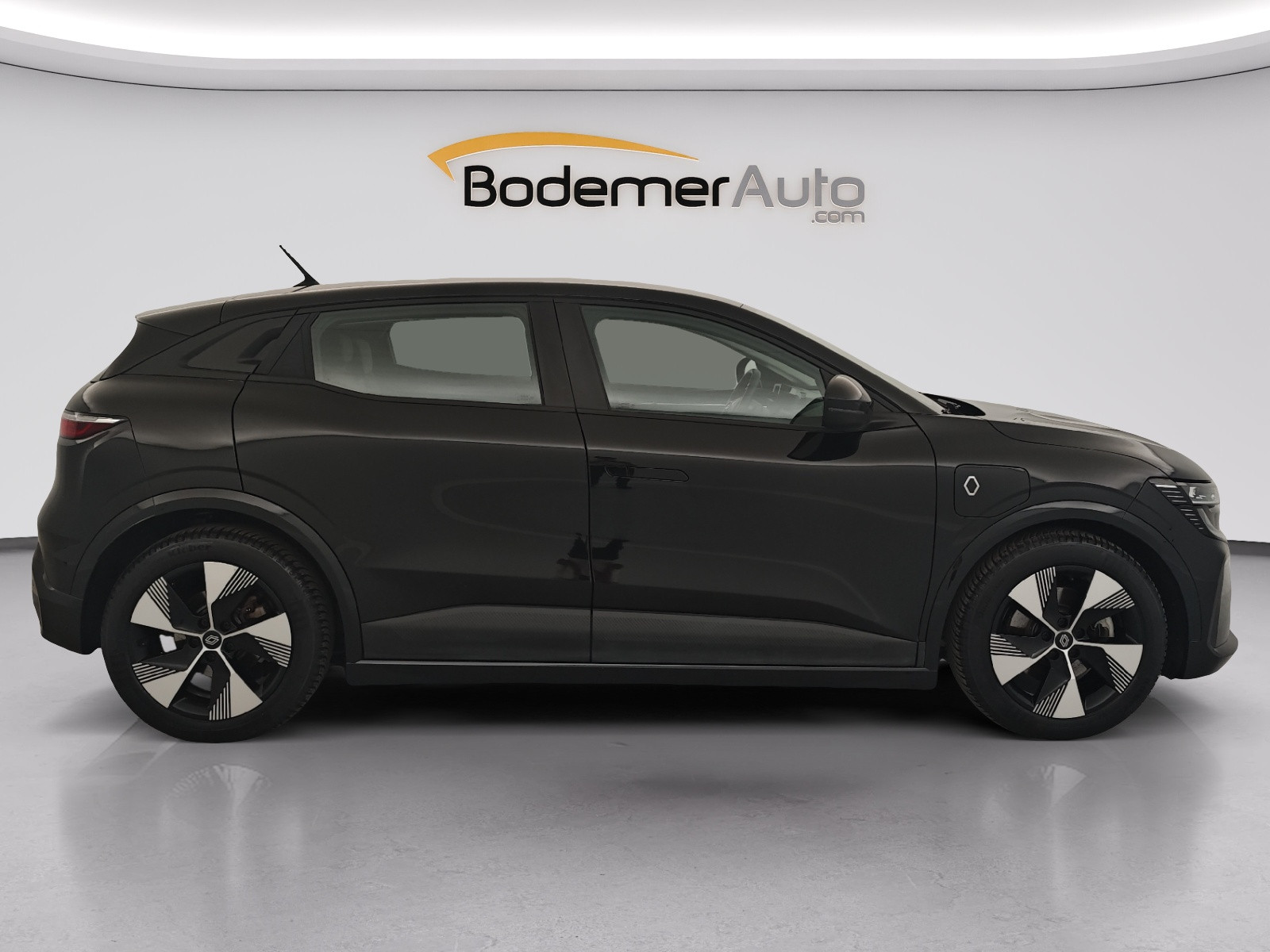 Vente en ligne Renault Megane E-Tech  EV60 220 ch super charge au prix de 20 990 €