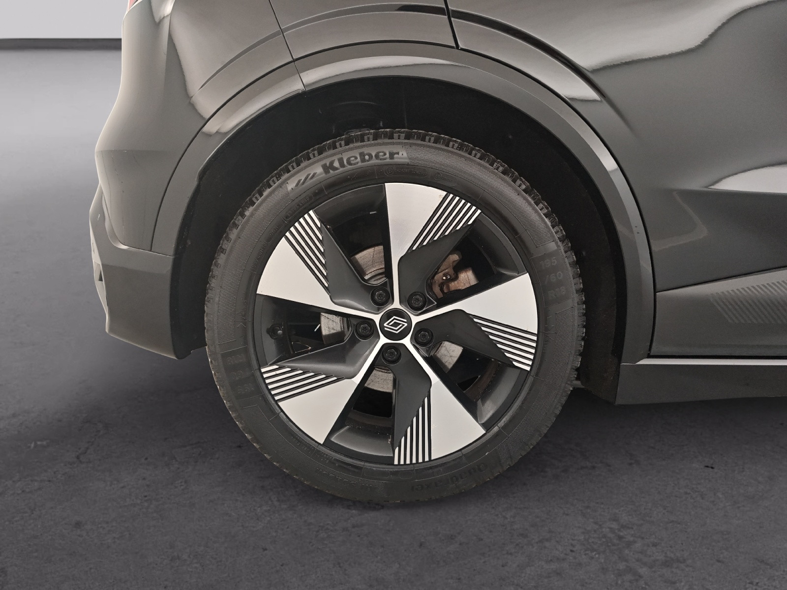 Vente en ligne Renault Megane E-Tech  EV60 220 ch super charge au prix de 20 990 €