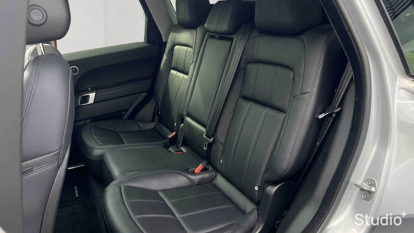 Vente en ligne Land Rover Range Rover Sport  Mark VIII P400e PHEV 2.0L 404ch au prix de 37 990 €