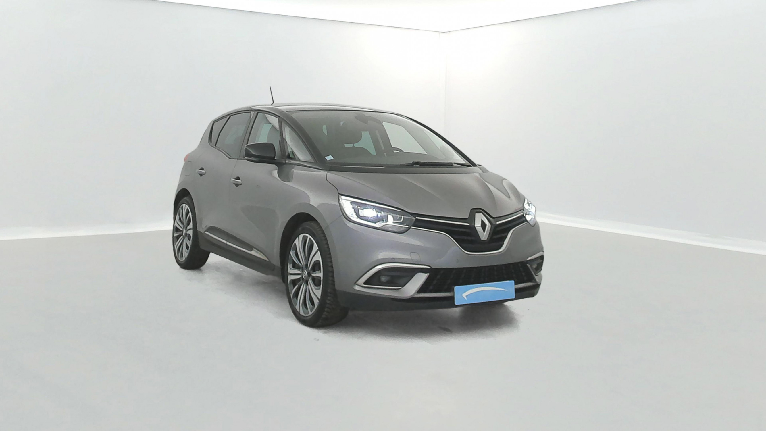 Vente en ligne Renault Scenic 4 Scenic TCe 140 FAP EDC - 21 au prix de 19 990 €