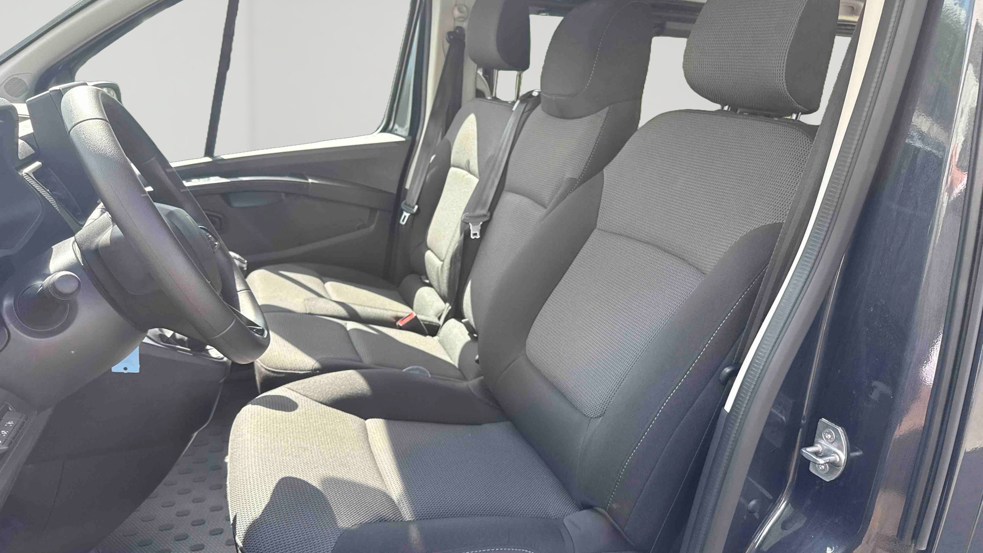 Vente en ligne Renault Trafic  Blue dCi 150 au prix de 34 990 €