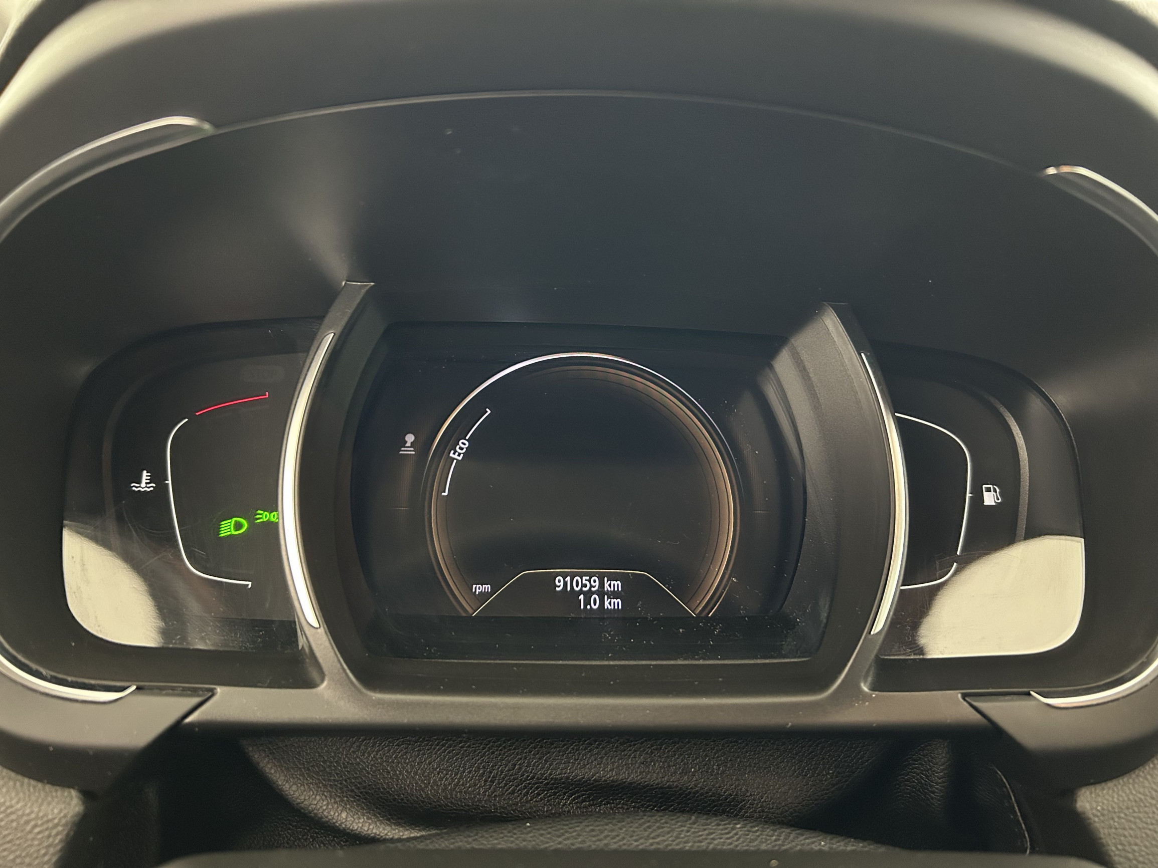Vente en ligne Renault Scenic 4 Scenic dCi 110 Energy au prix de 15 990 €