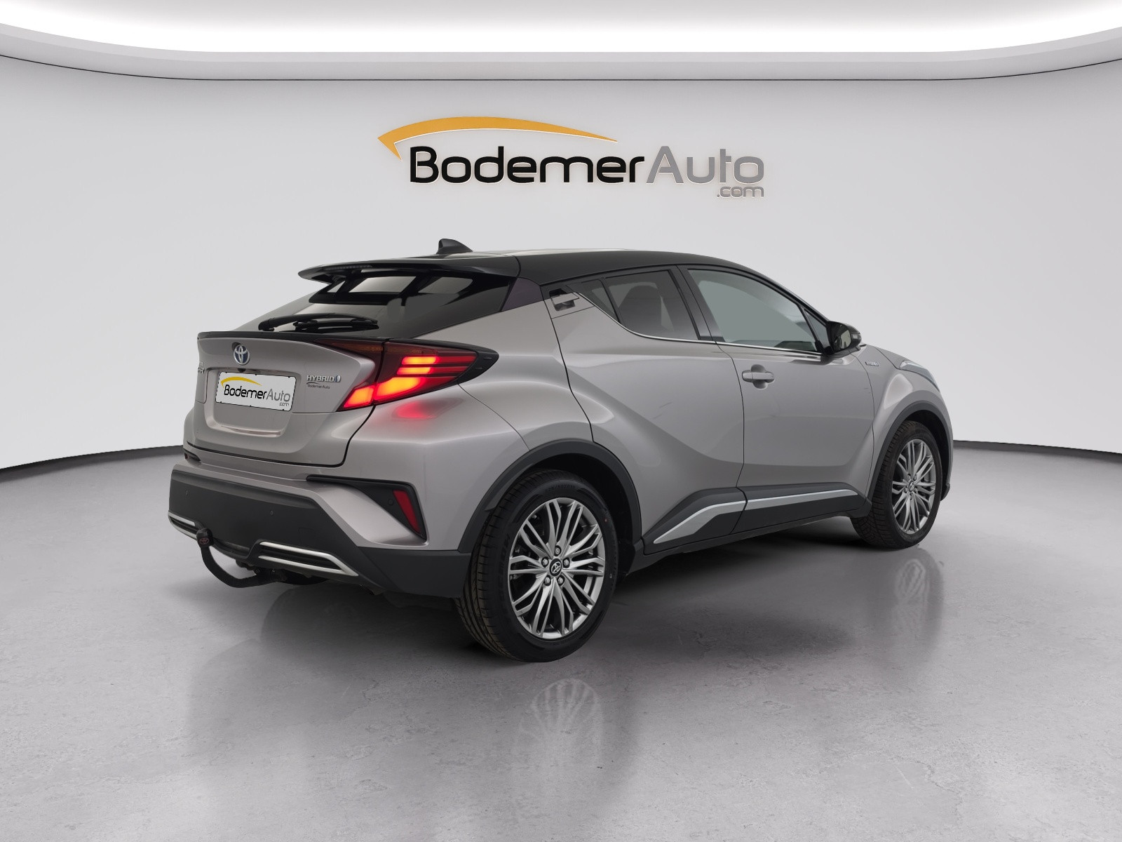 Vente en ligne Toyota C-HR C-HR Hybride 2.0L au prix de 19 990 €