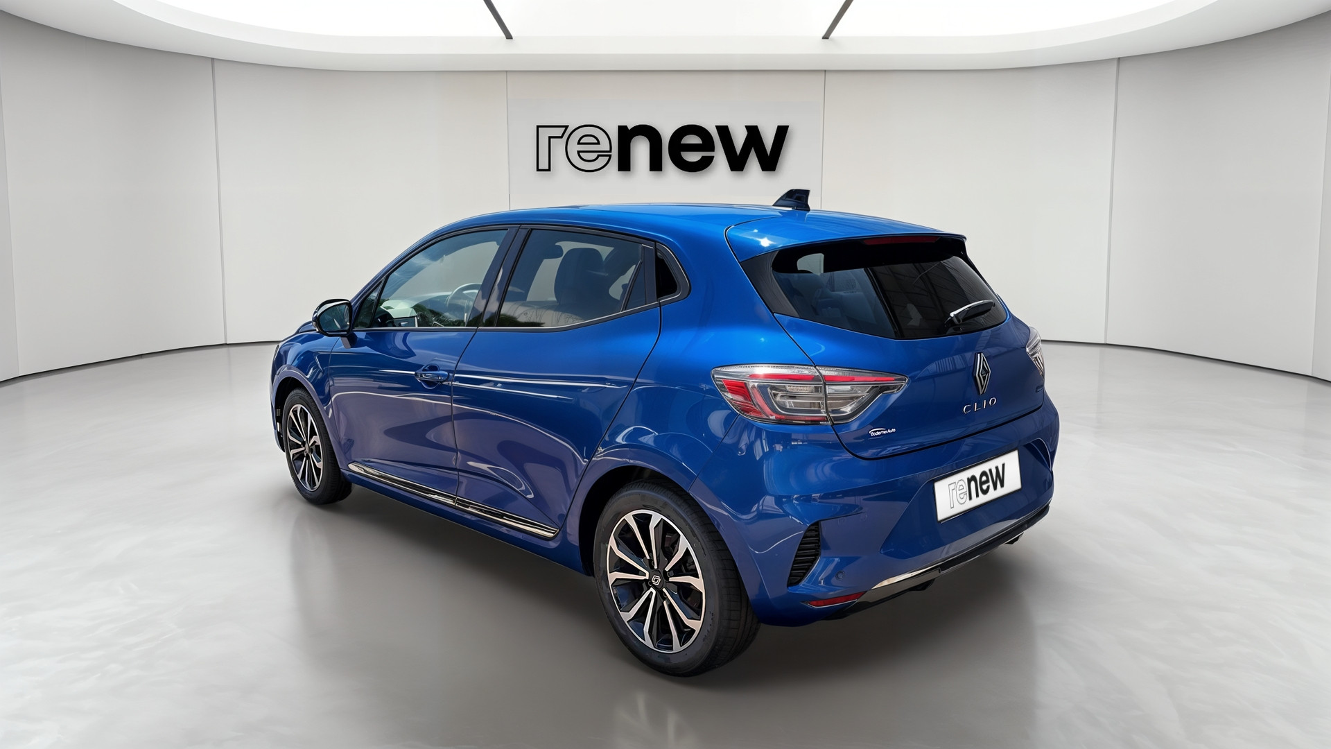 Vente en ligne Renault Clio 5 Clio E-Tech full hybrid 145 au prix de 19 390 €