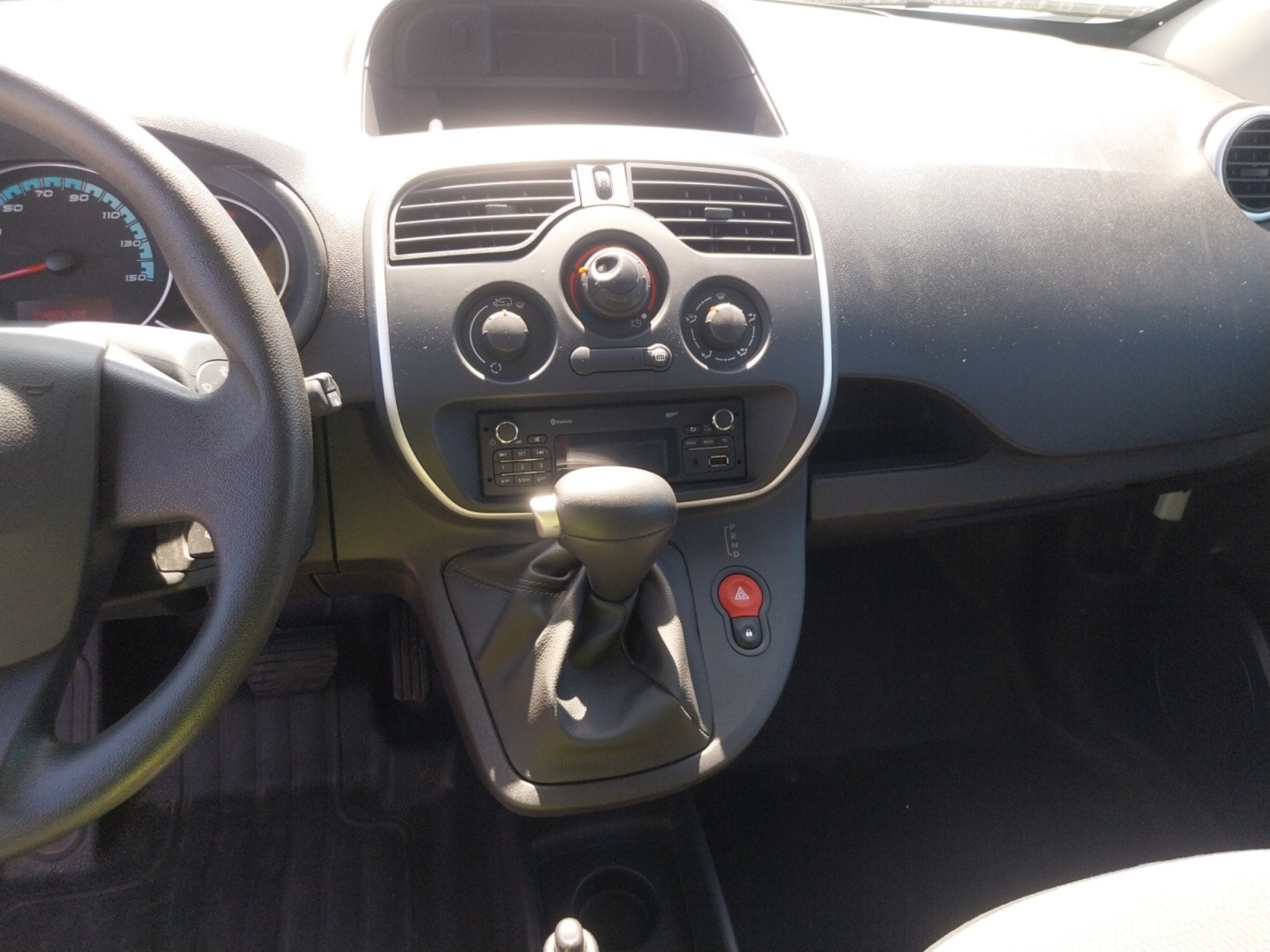 Vente en ligne Renault Kangoo Electrique KANGOO Z.E. ACHAT INTEGRAL au prix de 11 590 €