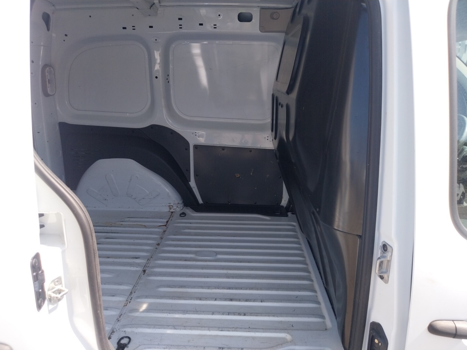 Vente en ligne Renault Kangoo Electrique KANGOO Z.E. ACHAT INTEGRAL au prix de 11 590 €