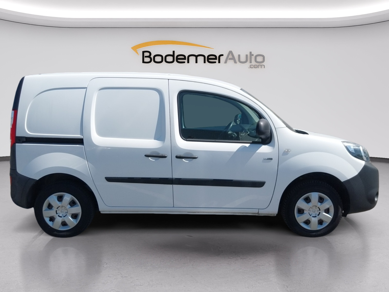 Vente en ligne Renault Kangoo Electrique KANGOO Z.E. ACHAT INTEGRAL au prix de 11 590 €