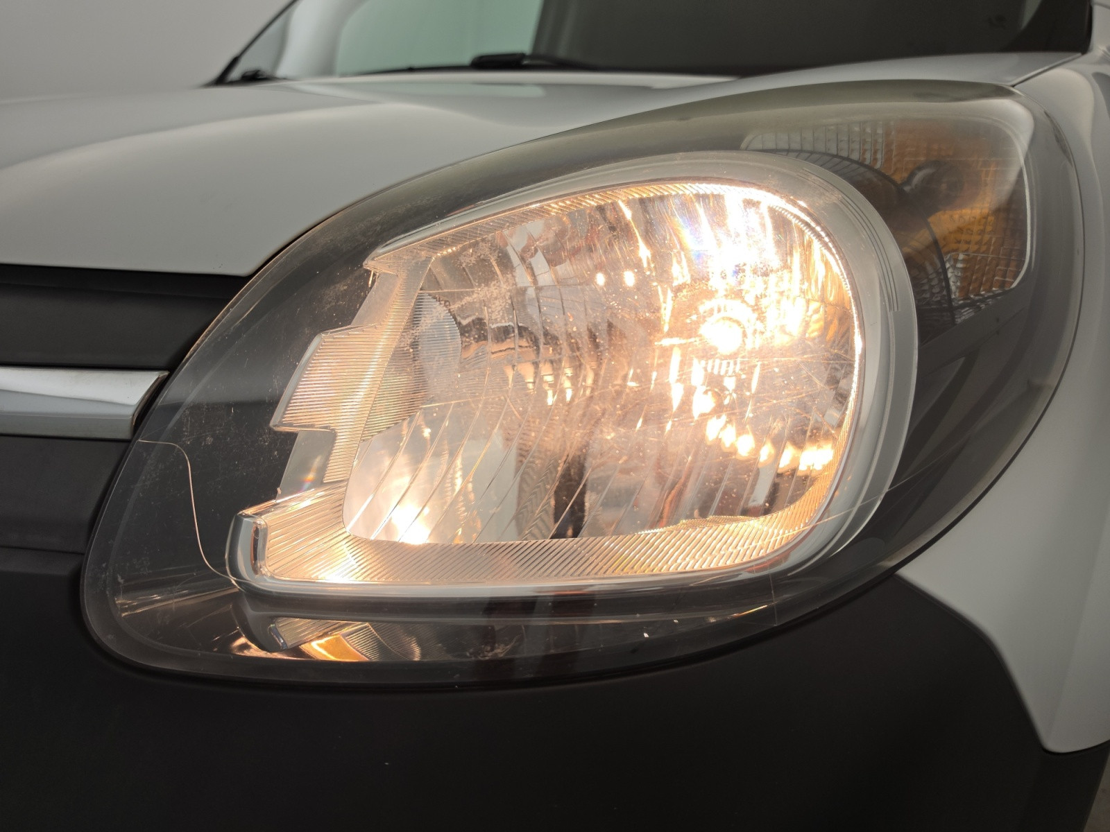 Vente en ligne Renault Kangoo Electrique KANGOO Z.E. ACHAT INTEGRAL au prix de 11 590 €