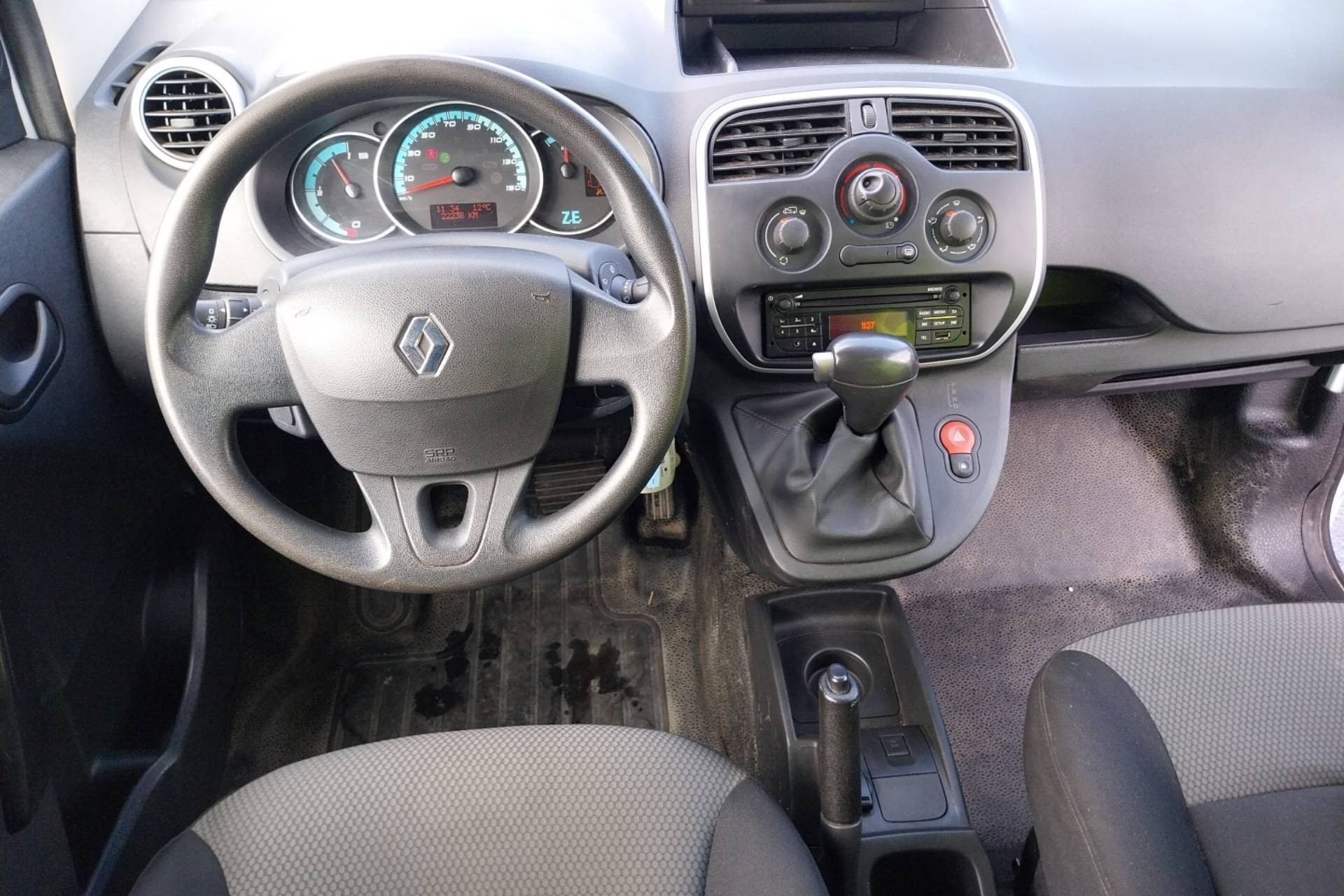 Vente en ligne Renault Kangoo E-Tech KANGOO ELECTRIQUE ACHAT INTEGRAL au prix de 9 990 €