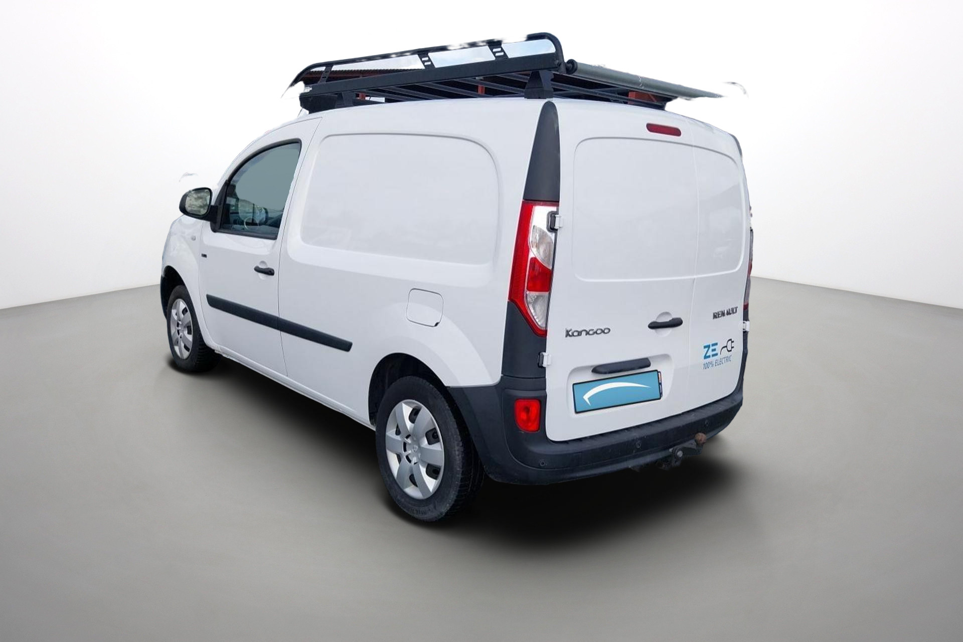 Vente en ligne Renault Kangoo E-Tech KANGOO ELECTRIQUE ACHAT INTEGRAL au prix de 9 990 €
