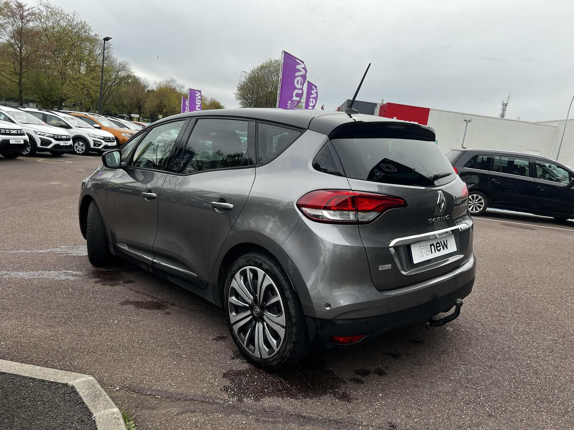 Vente en ligne Renault Scenic 4 Scenic TCe 140 FAP EDC - 21 au prix de 19 990 €