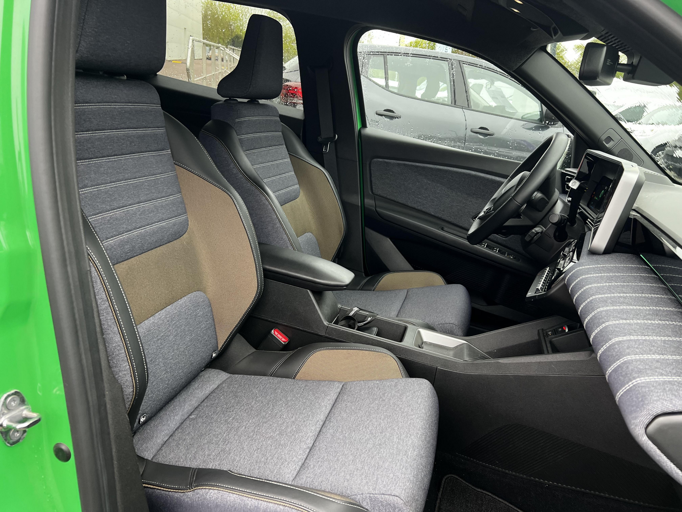 Vente en ligne Renault R5 E-Tech  150 ch autonomie confort au prix de 26 990 €