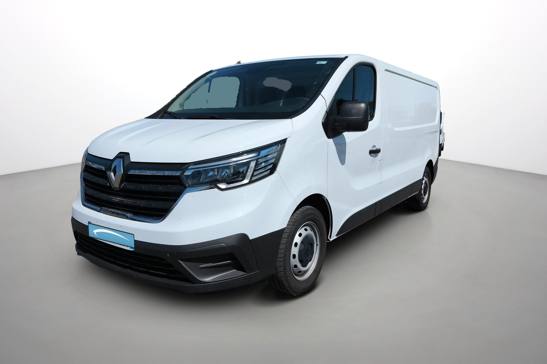 Vente en ligne Renault Trafic 3 Fourgon TRAFIC FGN L2H1 3000 KG BLUE DCI 130 au prix de 23 990 €